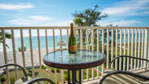 Gulf and beach view apartment 403