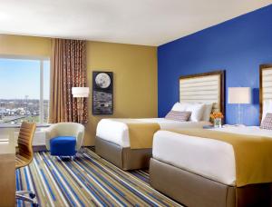 Superior Double Queen Room room in The Moonrise Hotel