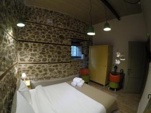 Bayiri Petit Pension Olympos Greece