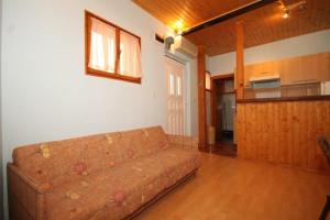 One-Bedroom Apartment room in Apartments by the sea Komiza Vis - 2465