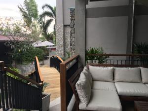 Baan Andaman Sea Surf