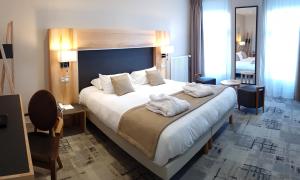 Hotels Hotel Le Cercle : photos des chambres