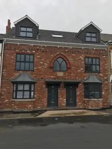 Joe Kelly Buildings A - 威瑟恩西