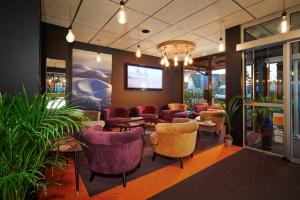 Hotels Kyriad Clermont Ferrand Nord - Riom : photos des chambres