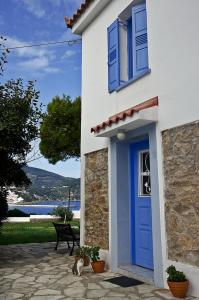 Villa - Split Level with Private Pool