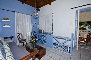 Villa - Split Level with Private Pool