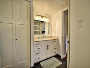 440 West Condo 1101N