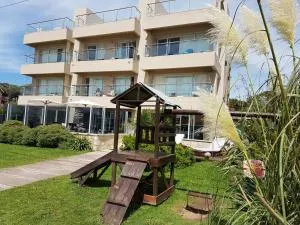 Arenas del Este - أغواس فيردس