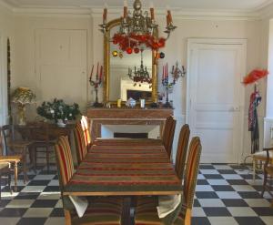 B&B / Chambres d'hotes Domaine de Sandreau (fin XIXeme siecle) : photos des chambres