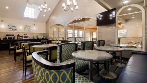 Best Western PLUS Tulsa Inn & Suites