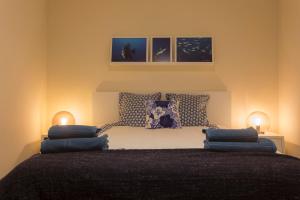 Green & Blue 3 Bedrooms