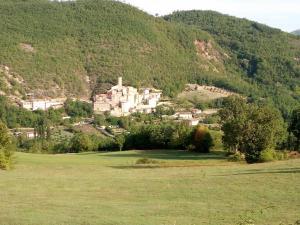 Le Aie Di Postignano