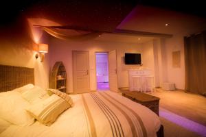 B&B / Chambres d'hotes Abri Cosy - Suite Romantique : photos des chambres