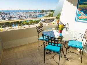 Studio vue mer Marina Baie des Anges photo 12