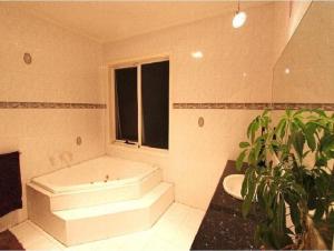 Abbotsford Private Rooms & Pods - 15 Charles Homestay