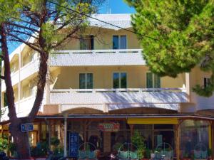 Fantasia Hotel Apartments Kos Greece
