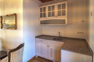 Apartment with Garden View room in Dutlu Konak