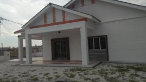MaiHomestay Seri Iskandar