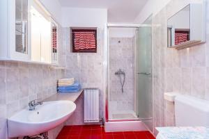 Apartments Silvana 1183