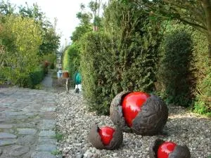 Pension zum Yachthafen - 鲁特斯塔德·斯塔文哈