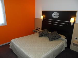 Hotels Hotel Lyon Sud, Pierre Benite, St Genis Laval : photos des chambres