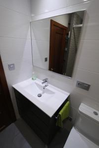Apartamento con encanto y vistas en playa San Lorenzo