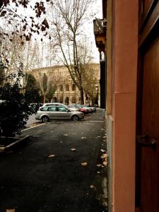 Apartment mit Balkon