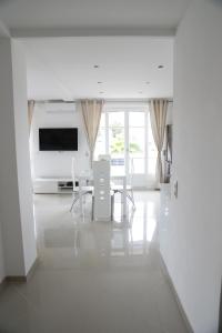 3P lumineux rénové derrière la Croisette