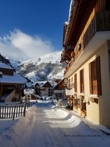 Hotels Hotel-Chalet les Melezes : photos des chambres