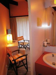 Hotels L'Auberge des Collines : photos des chambres