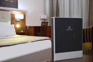 Standard Double or Twin Room room in Hotel Athos R.M.T.
