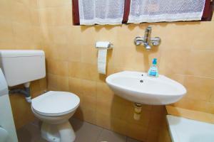 Apartment in centre with huge terace