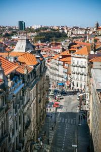 Rua de Sá da Bandeira, nr. 91 
 4000-427, Porto, Portugal.