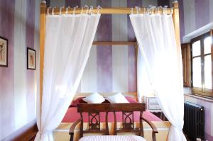 Suite with Hot Tub