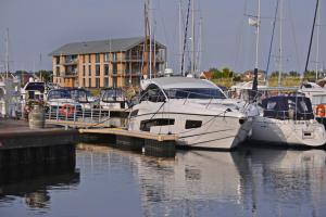 d'Ouwe Haven 10F - 3hvězdičkové hotely ve městě Kamperland