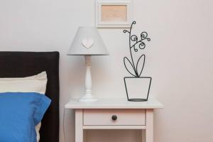 Domus Verona - Accogliente residenza Rocchetto a 25mt da Piazza Erbe