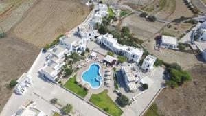 Santa Maria Village Milos Greece