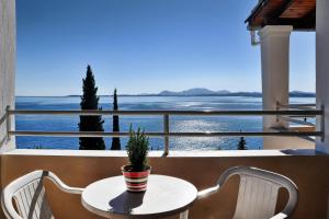 Captain's Apts Barbati Corfu Greece