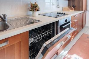ALMA Amazing location modern apartments