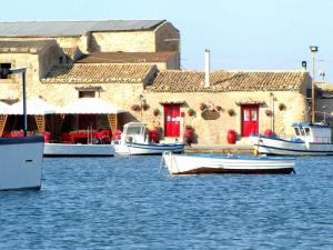 Villa Marina few mt from sand beach