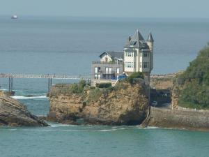 Appartements Bel appartement vue mer - 1er rang front de mer : photos des chambres