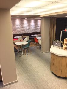 Hotels ibis Clichy Centre Mairie : photos des chambres