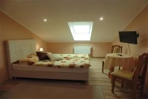 Pokoje Gościnne Mira-S - Brenna