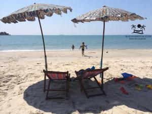 Rock Garden E28 4 bedroom Pool villa