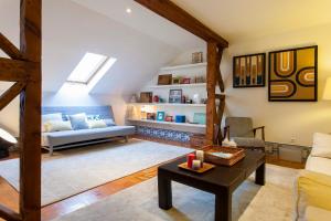 bairro alto-chiado 2 bdr beautifull view