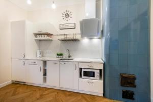 Modern History Apartment