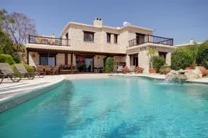 Villa Adonia - TJ Properties - 卡西卡斯