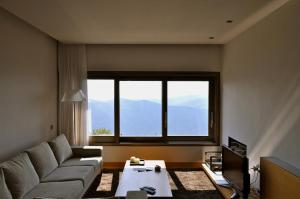 Elafivolia Arachova Suites Parnassos Greece