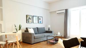 Modern Downtown Flat near the Acropolis by UPSTREET
