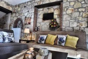 Sunstone Villas - Ormília